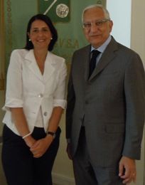 Il Commissario Alessandro Giacchetti </br>e la dott.ssa Gabriella Ioppolo.